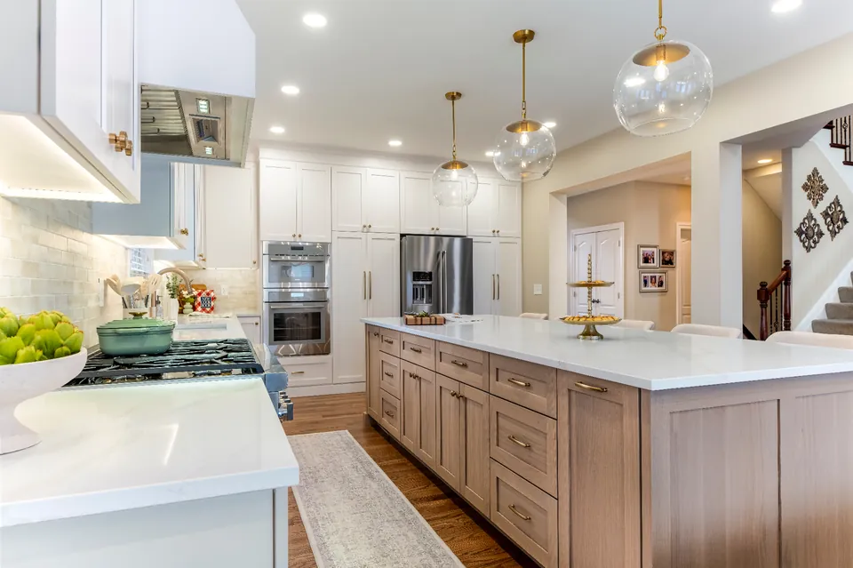 Kitchens remodeling by Gentry