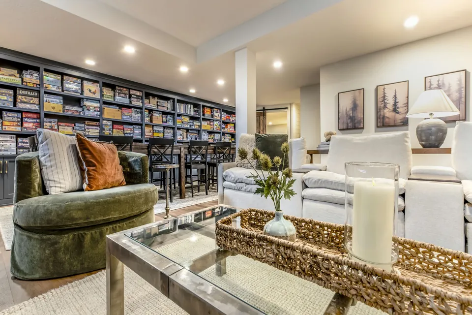 Basements remodeling by Gentry